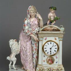 Пазл: Часы в фарфоре