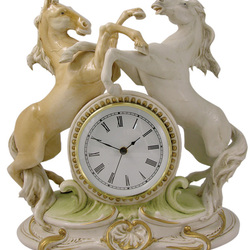 Пазл: Часы в фарфоре