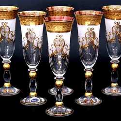 Пазл: Бокалы для шампанского 