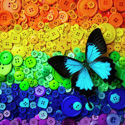 Пазл: Разноцветные пуговицы и бабочка