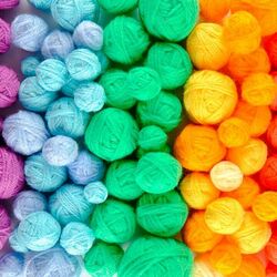 Пазл: Разноцветные клубки