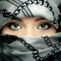 Пазл: Зеленоглазая