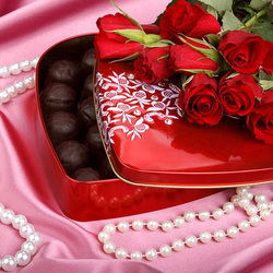 Пазл: Розы и жемчуг