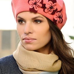 Пазл: Шляпы и шляпки. Берет