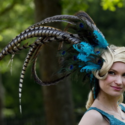 Пазл: Шляпы и шляпки