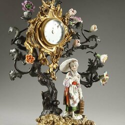 Пазл: Часы в фарфоре