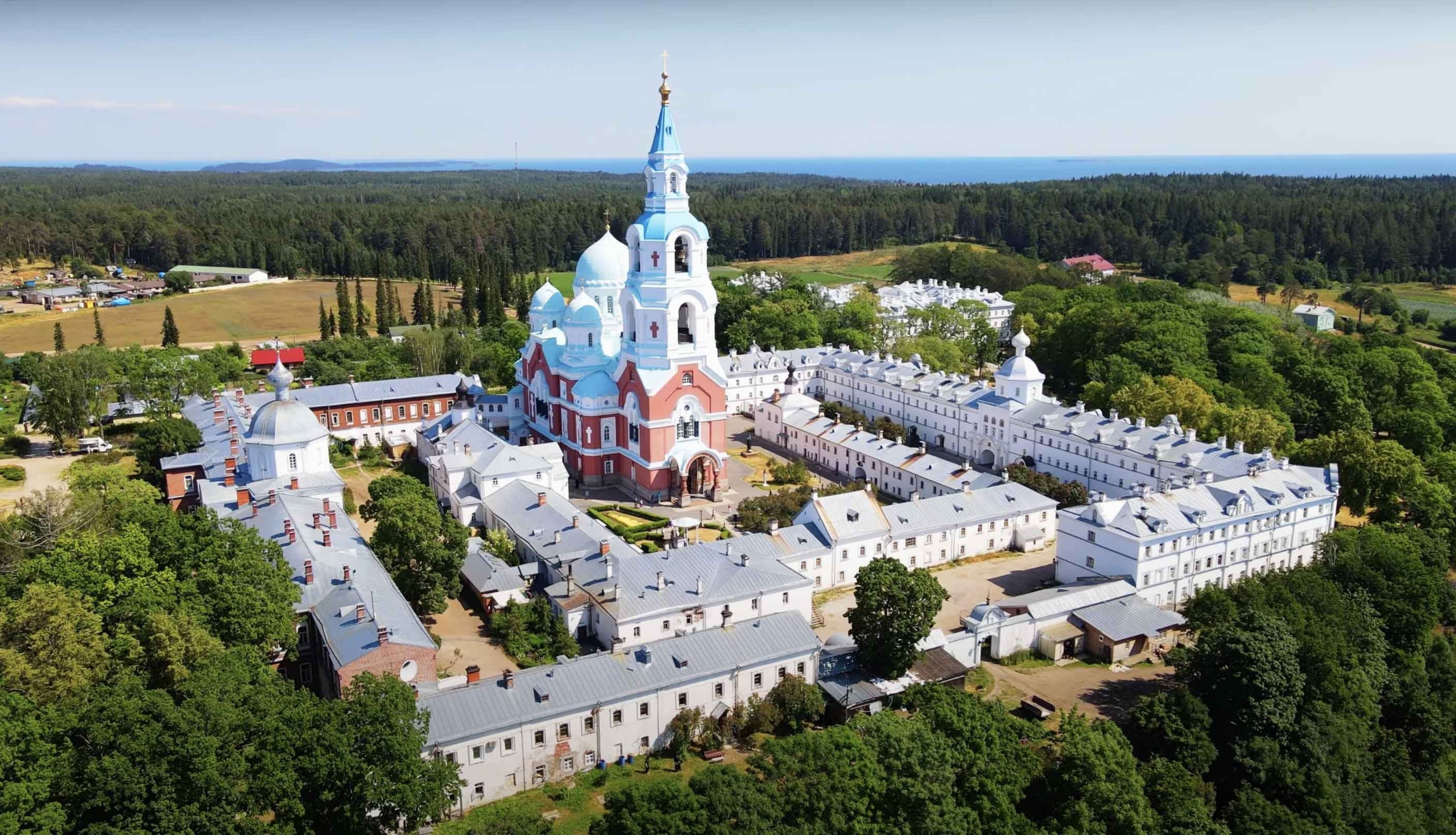 Псков валаам. Валаамский Спасо-Преображенский монастырь. Карелия остров Валаам монастырь. Преображенский монастырь Валаам. Валаам Центральная усадьба.