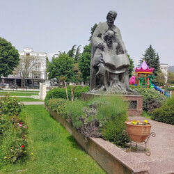 Пазл: Памятник Кириллу и Мефодию