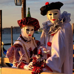 Пазл: Венецианские маски