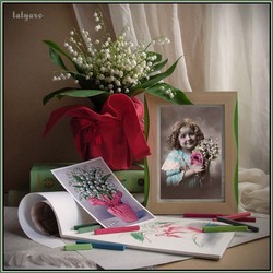 Пазл: Девочка с ландышами