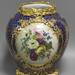 Пазл: Антикварная ваза