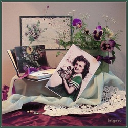 Пазл: Девочка с анютиными глазками