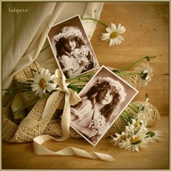 Пазл: Девочка с ромашками