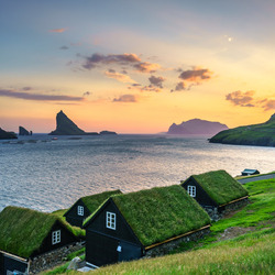 Пазл: Село на берегу