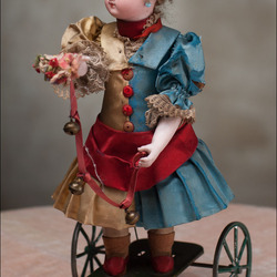 Пазл: Старинная кукла