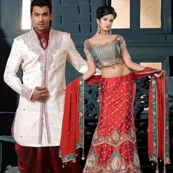 Пазл: Индийский свадебный костюм