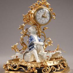 Пазл: Часы в фарфоре