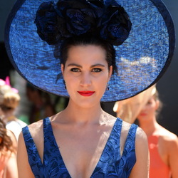 Пазл: Шляпы и шляпки