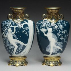 Пазл: Антикварные вазы