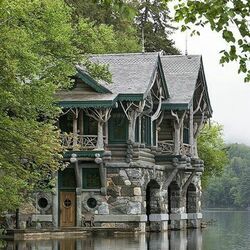 Пазл: Английская   усадьба  Лейк Хаус