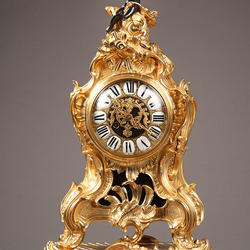 Пазл: Часы в фарфоре с позолотой