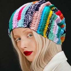 Пазл: Яркая шапочка