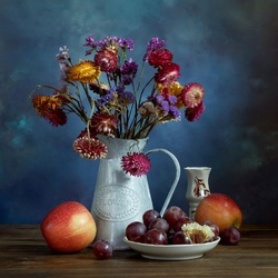 Пазл: С яблоком и виноградом 