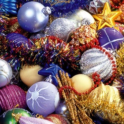 Пазл: Шары и мишура