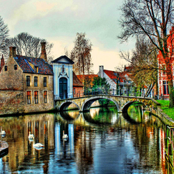 Пазл: Una giornata autunnale a Bruges