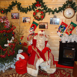 Пазл: Добрый дедушка Мороз