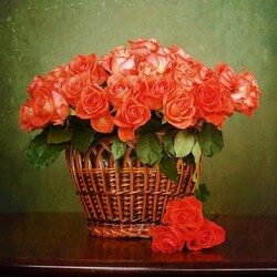 Пазл: Розы в корзине
