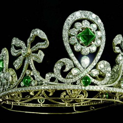 Пазл: Корона Елизаветы II