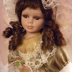 Пазл: Фарфоровая кукла