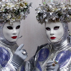 Пазл: Венецианские маски