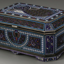 Пазл: Антикварная шкатулка с росписью по эмали