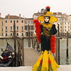 Пазл: Венецианская маска