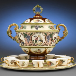 Пазл: Антикварный фарфор