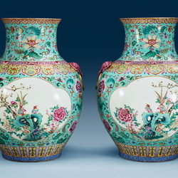 Пазл: Антикварные вазы