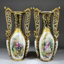 Пазл: Антикварные вазы