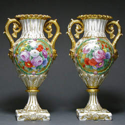 Пазл: Антикварные вазы