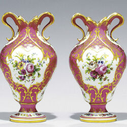 Пазл: Антикварные вазы