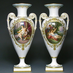 Пазл: Антикварные вазы