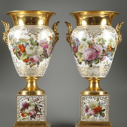 Пазл: Антикварные вазы