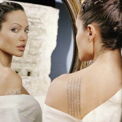 Пазл: Анджелина Джоли