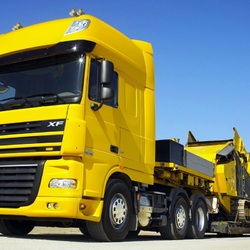 Пазл: DAF XF и камнедробильная установка