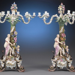 Пазл: Фарфоровые подсвечники