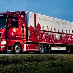 Пазл: MAN - новогодний подарок