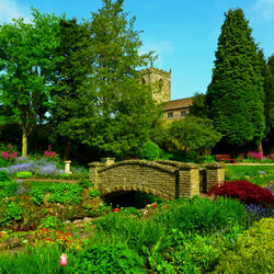 Пазл: Мост через речку