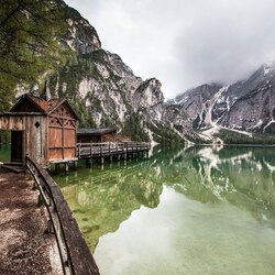 Пазл: Озеро Брайес, Италия