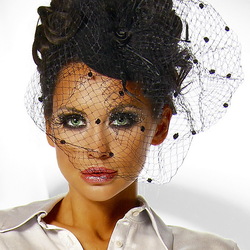 Пазл: Шляпы и шляпки. Биби